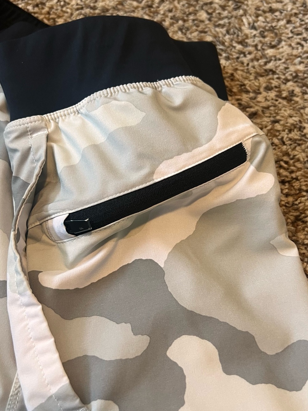 Fabletics Men's White and Gray Camo Athletic Shorts - Picture 3 of 7